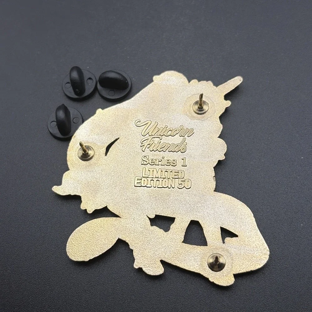 Disney Tangled Rapunzel On A Unicorn Horse Lapel Hat Pin Limited Edition 50 - Picture 3 of 3